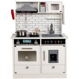 מטבח עץ מודרני לבן כולל תאורה ומוזיקה