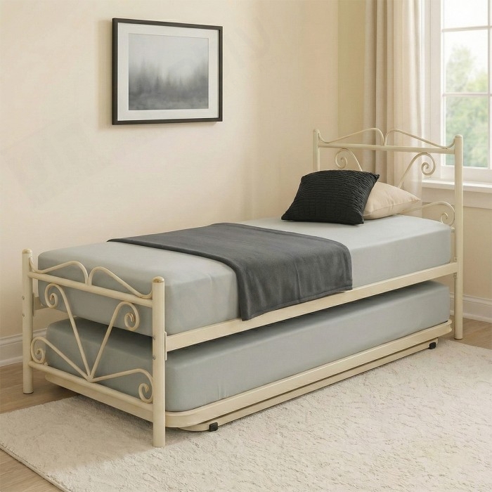 מיטת נוער הייריזר כפולה בצבע שמנת